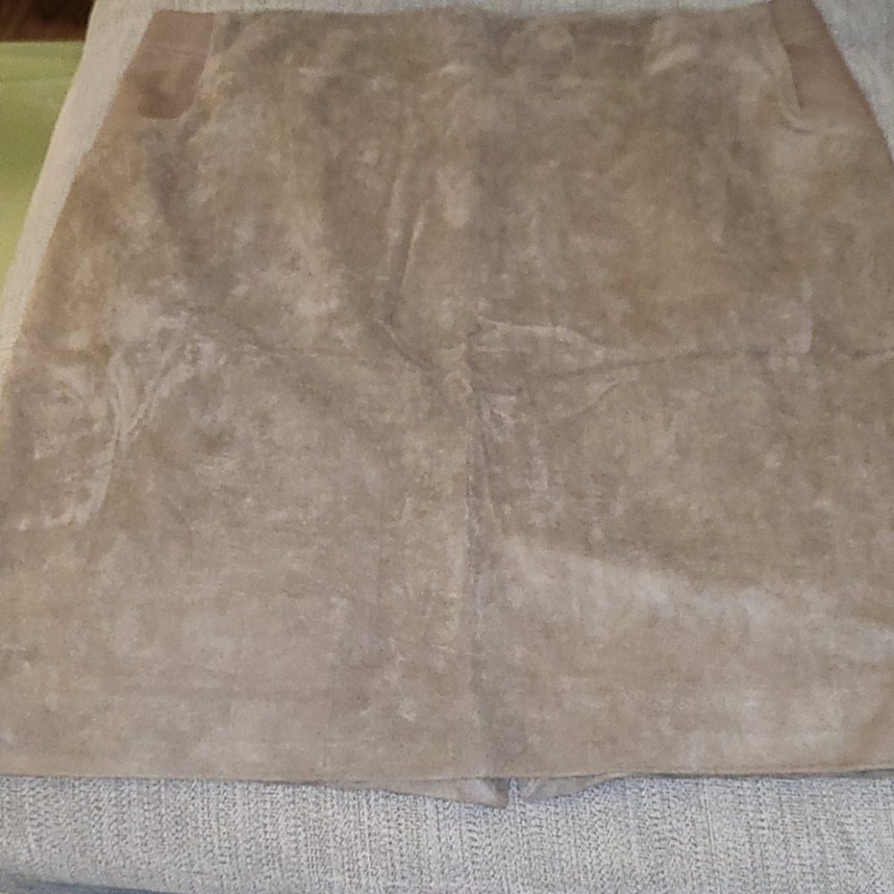 BCBG Maxazria Jaylyn Mocha pencil skirt